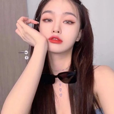 巴黎艳妹